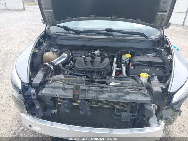 Jeep Cherokee Latitude 2015 1C4PJMCS5FW778090 Image 10