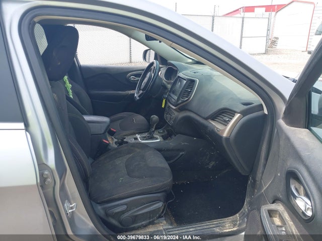 Jeep Cherokee Latitude 2015 1C4PJMCS5FW778090 Image 5