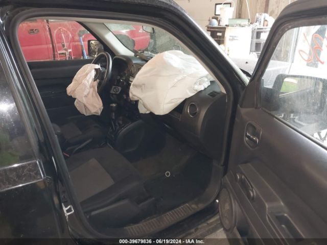 1C4NJPBA7ED585466 Jeep Patriot Sport