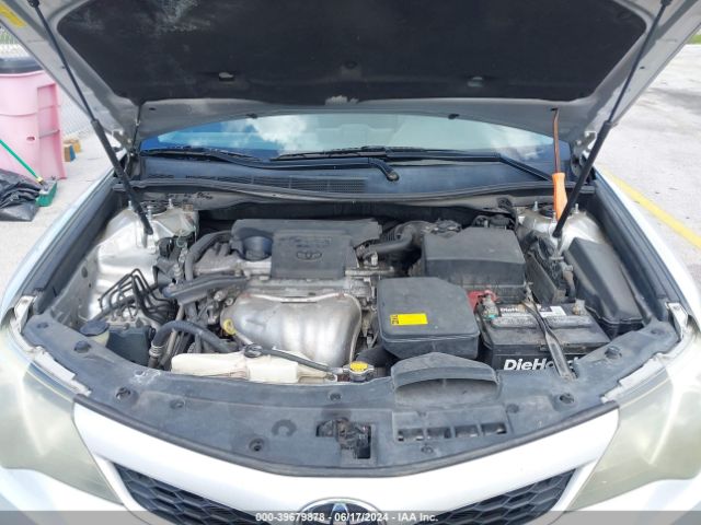 4T1BF1FK2EU335827 Toyota CAMRY SE
