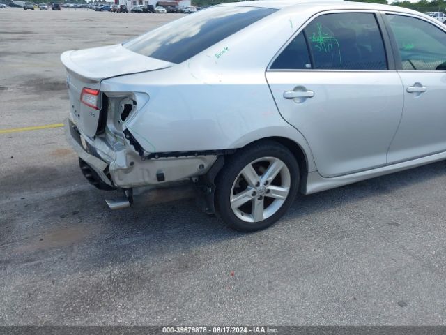 4T1BF1FK2EU335827 Toyota CAMRY SE