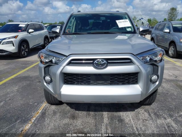 JTEZU5JR3L5220631 Toyota 4RUNNER SR5