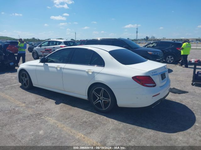 WDDZF4JB6JA437256 Mercedes-Benz E 300