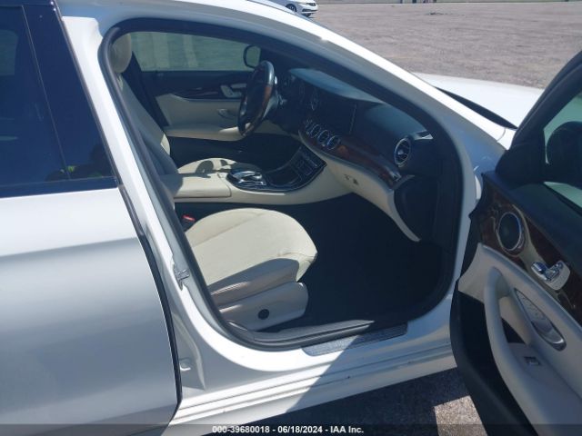 WDDZF4JB6JA437256 Mercedes-Benz E 300