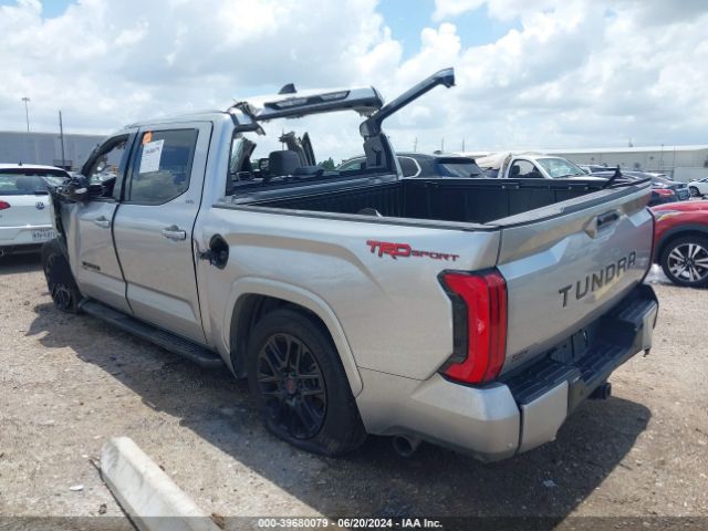 5TFLA5AB0NX018827 Toyota Tundra Sr5