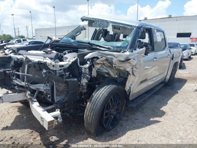 5TFLA5AB0NX018827 Toyota Tundra Sr5
