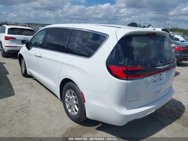 2C4RC1BG0RR125758 Chrysler Pacifica Touring L
