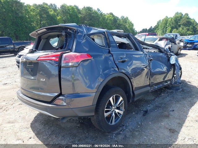 Toyota Rav4 Xle 2017 JTMWFREV0HJ141982 Image 4
