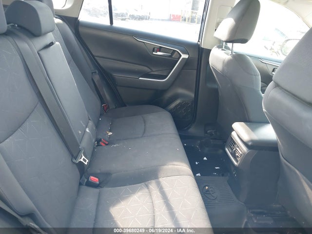 Toyota Rav4 Xle 2019 JTMP1RFV0KD503090 Image 8