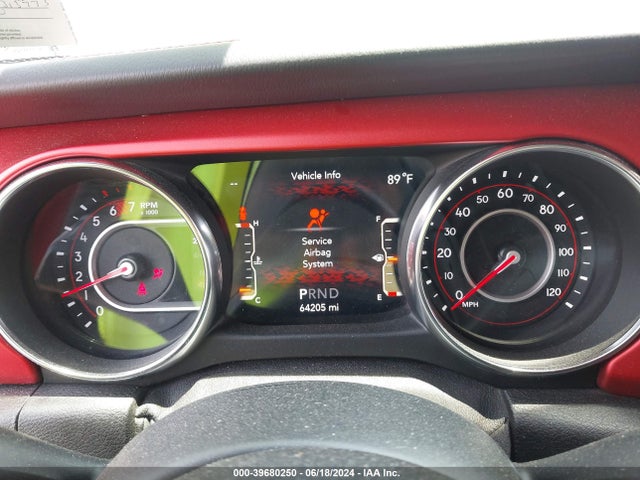 1C4HJXFN4JW313773 Jeep Wrangler Unlimited Rubicon 4x4