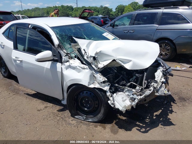 Toyota COROLLA LE 2018 2T1BURHE2JC073296 Image 6