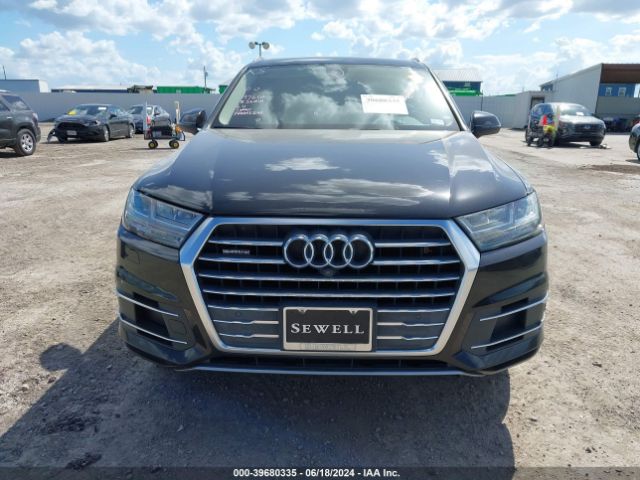 WA1LHAF70HD048810 Audi Q7 2.0t Premium
