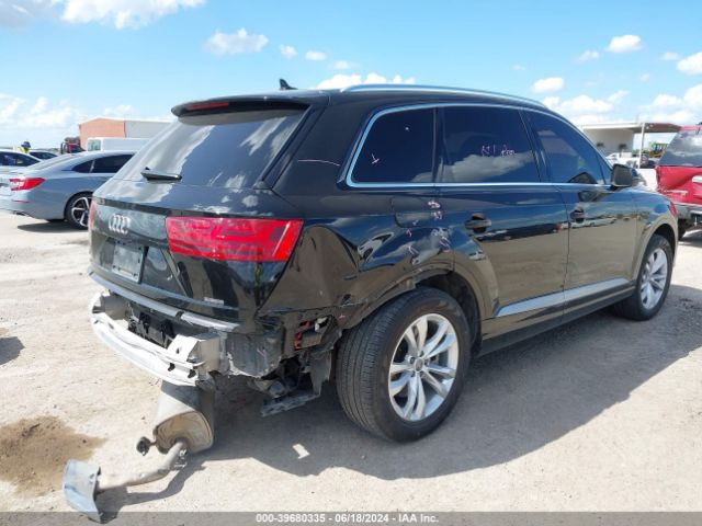 WA1LHAF70HD048810 Audi Q7 2.0t Premium