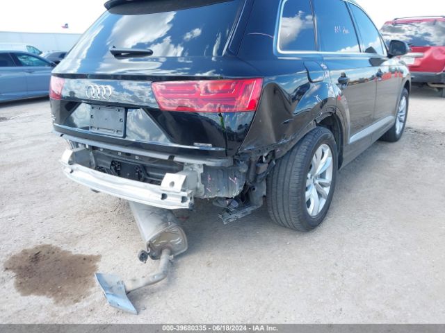 WA1LHAF70HD048810 Audi Q7 2.0t Premium