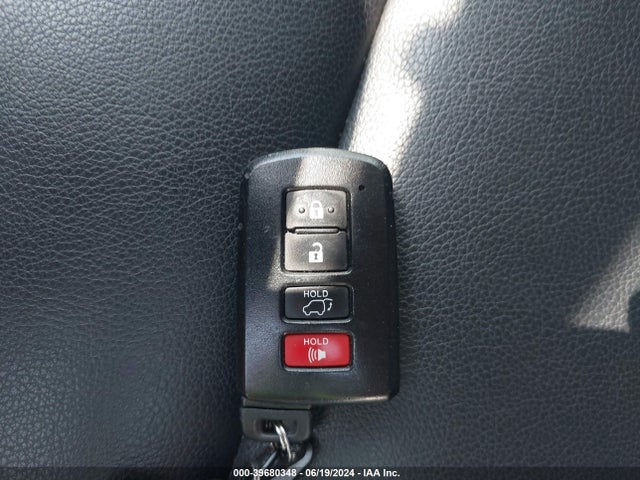 Toyota Rav4 Limited 2015 JTMDFREV4FD142975 Image 11
