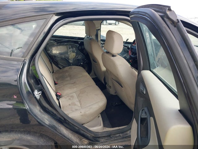 Ford FOCUS SE 2016 1FADP3K26GL338353 Image 8