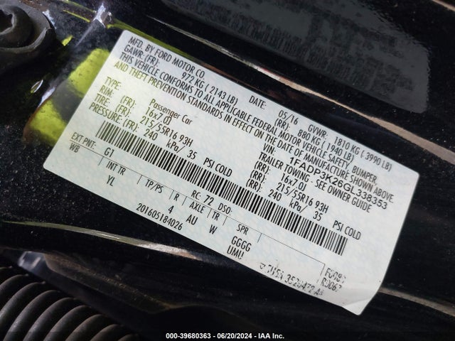 Ford FOCUS SE 2016 1FADP3K26GL338353 Image 9