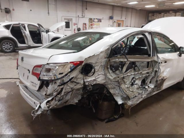 4S3BNAB67H3044699 Subaru Legacy 2.5i