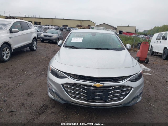 1G1ZD5STXKF105461 Chevrolet MALIBU LT