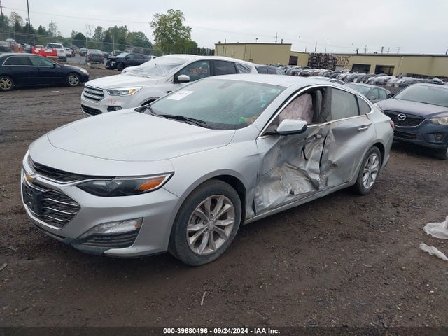 1G1ZD5STXKF105461 Chevrolet MALIBU LT