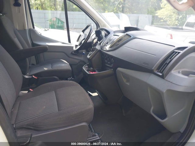 1FBZX2YM8HKA47044 Ford Transit-350 Xlt