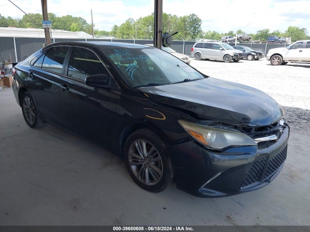 Toyota CAMRY SE 2015 4T1BF1FK8FU488715 zdjęcie główne