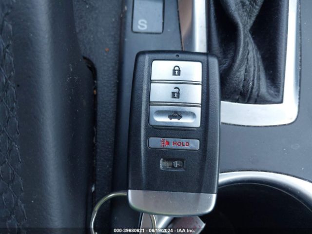 19UDE2F37KA006912 Acura Ilx Standard