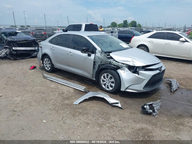 Toyota COROLLA LE 2021 JTDEPMAE2MJ156995 main image