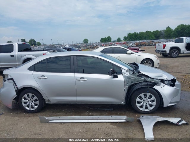 Toyota COROLLA LE 2021 JTDEPMAE2MJ156995 Image 18