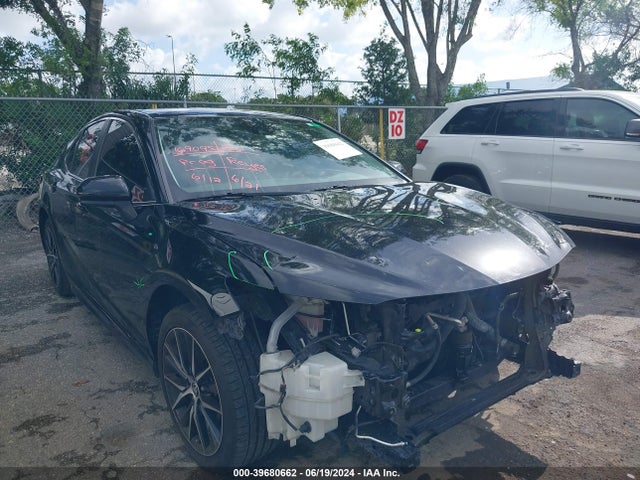 Toyota CAMRY SE 2021 4T1G11AK4MU520049 головне зображення