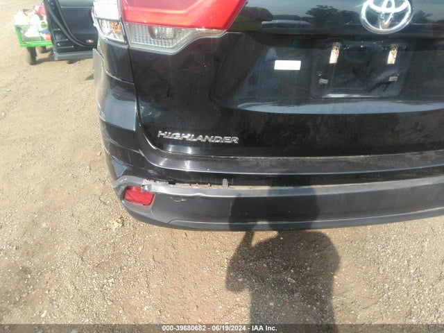 Toyota Highlander Le 2019 5TDBZRFH3KS974166 Image 20