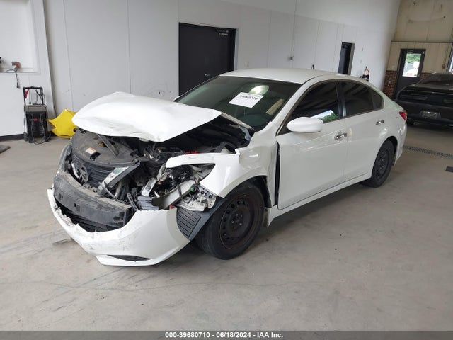 Nissan Altima 2.5 S 2017 1N4AL3AP4HN361664 Image 2