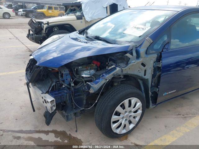 1N4AZ0CP1GC305766 Nissan LEAF S