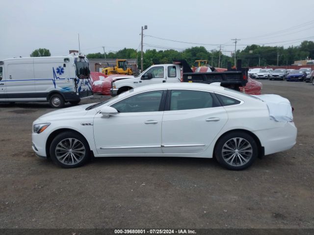 1G4ZP5SS0JU118893 Buick Lacrosse Essence