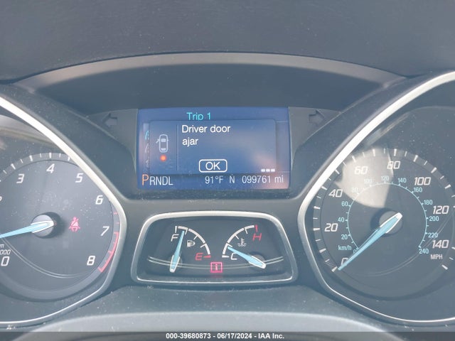 Ford FOCUS SE 2014 1FADP3F25EL104616 Image 7