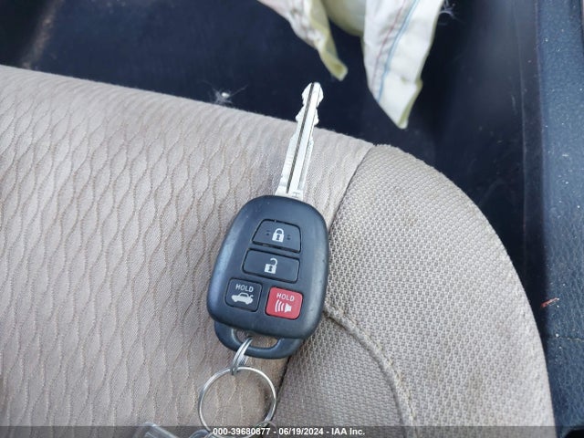 Toyota COROLLA LE 2015 2T1BURHEXFC308888 Image 11