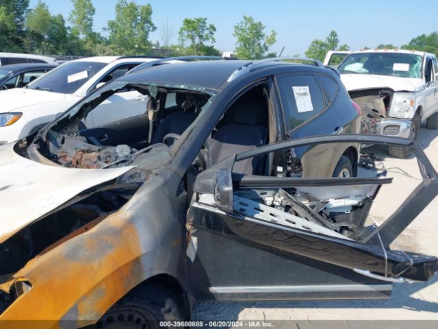 JN8AS5MV9EW712761 Nissan Rogue Select S