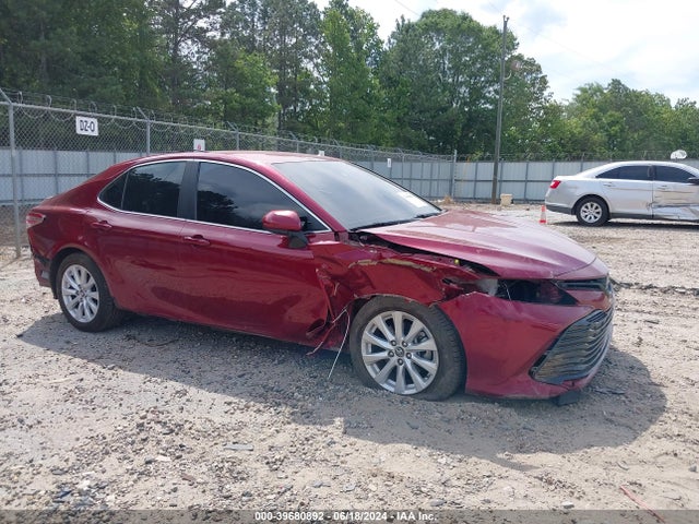 Toyota CAMRY LE 2018 4T1B11HK3JU585308 Image 6