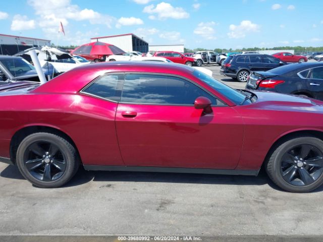 2C3CDZAG8JH123841 Dodge Challenger Sxt