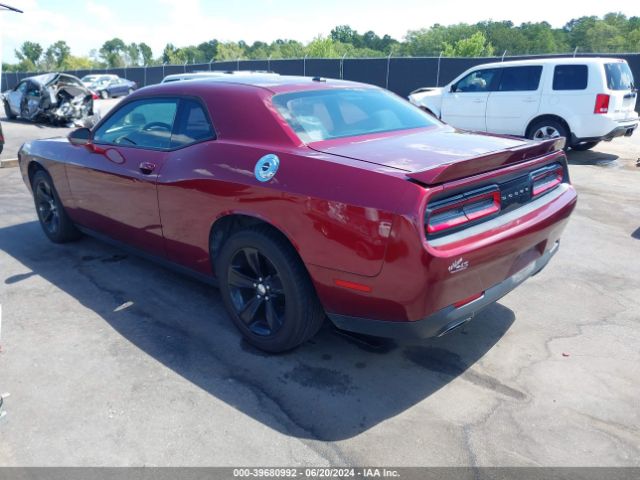 2C3CDZAG8JH123841 Dodge Challenger Sxt