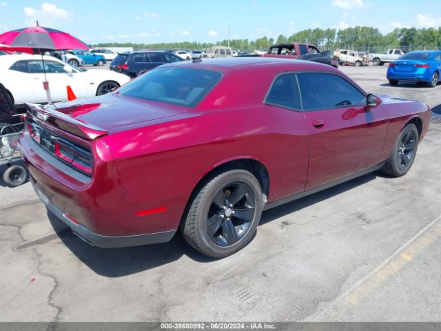 2C3CDZAG8JH123841 Dodge Challenger Sxt