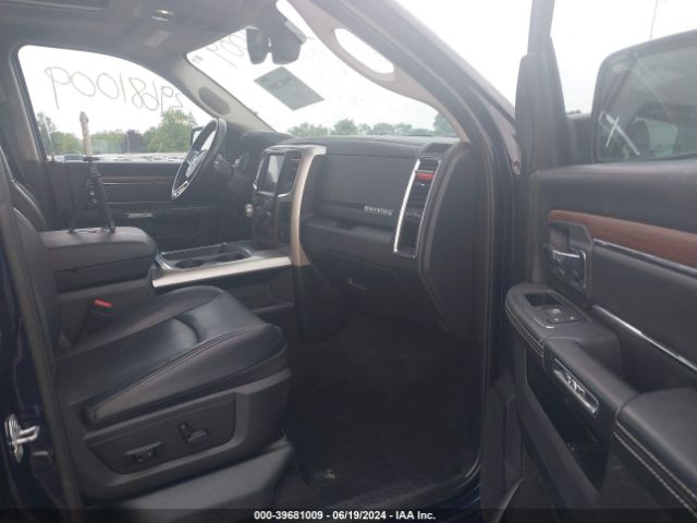 1C6RR7NT3HS803272 RAM 1500 Laramie  4x4 5'7 Box