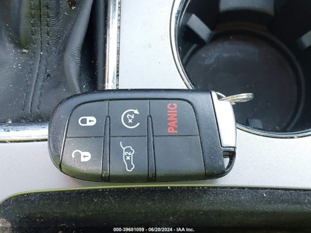 1C4RJFAG2KC567914 Jeep Grand Cherokee Altitude 4x4
