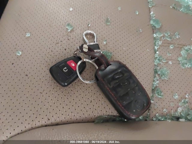 5XYKUDA70EG549733 KIA Sorento Ex V6