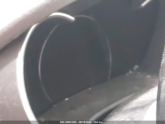 5XYKUDA70EG549733 KIA Sorento Ex V6