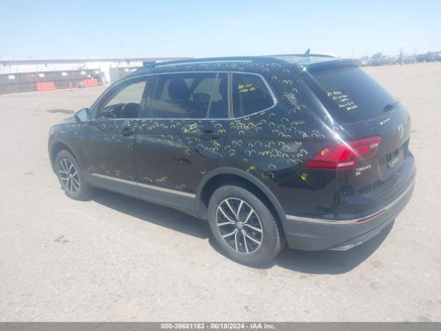3VV2B7AX3MM154181 Volkswagen Tiguan 2.0t Se/2.0t Se R-line Black/2.0t Sel