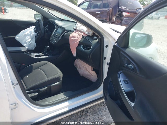 Auction sale of the 2018 Chevrolet Malibu 1ls, vin: 1G1ZB5ST7JF247514, lot number: 39681205