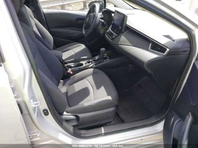 5YFEPMAE0NP390260 Toyota COROLLA LE