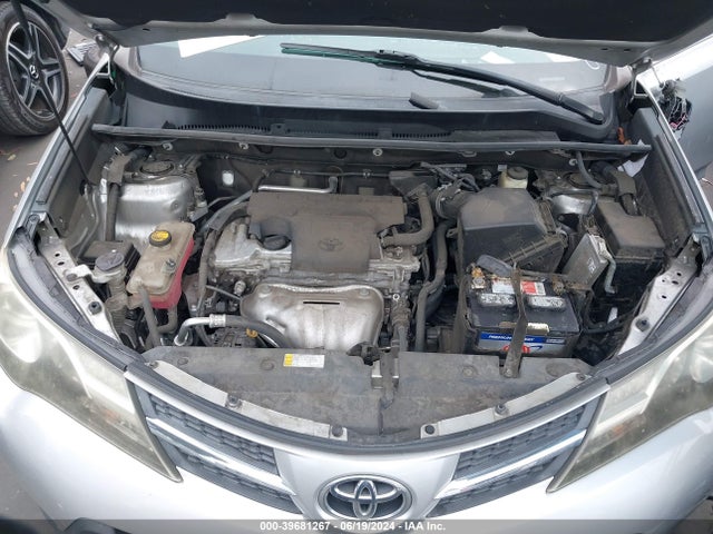 Toyota RAV4 LE 2015 2T3ZFREV4FW231194 Image 10