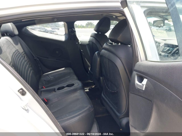 Hyundai Veloster Turbo W/black 2014 KMHTC6AE2EU206188 Image 8